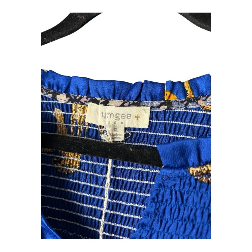 Umgee Women's Royal Blue Smocked Detail Cheetah Top with Gold Accents Size XL - Picture 5 of 9